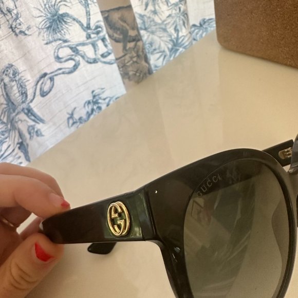 Gucci Sunglasses main image 6
